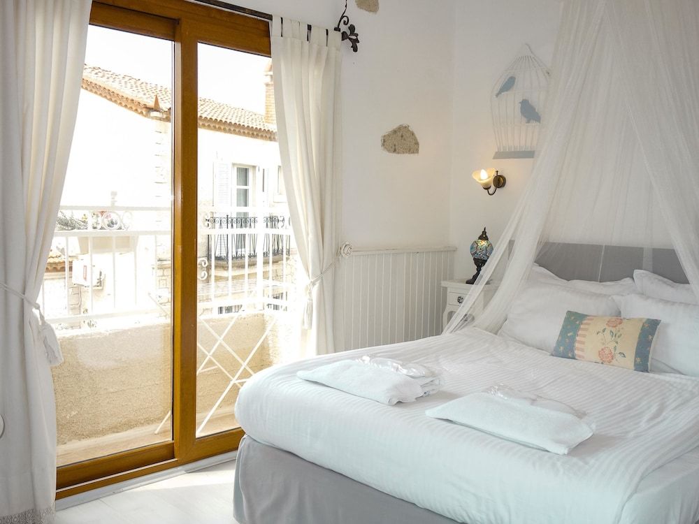 Peri Art Hotel Deluxe Double Room 4