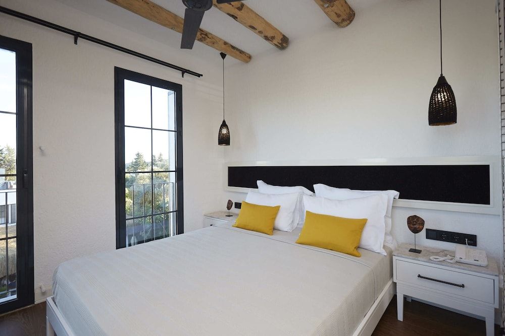 Savra Bodrum Standard Room 3