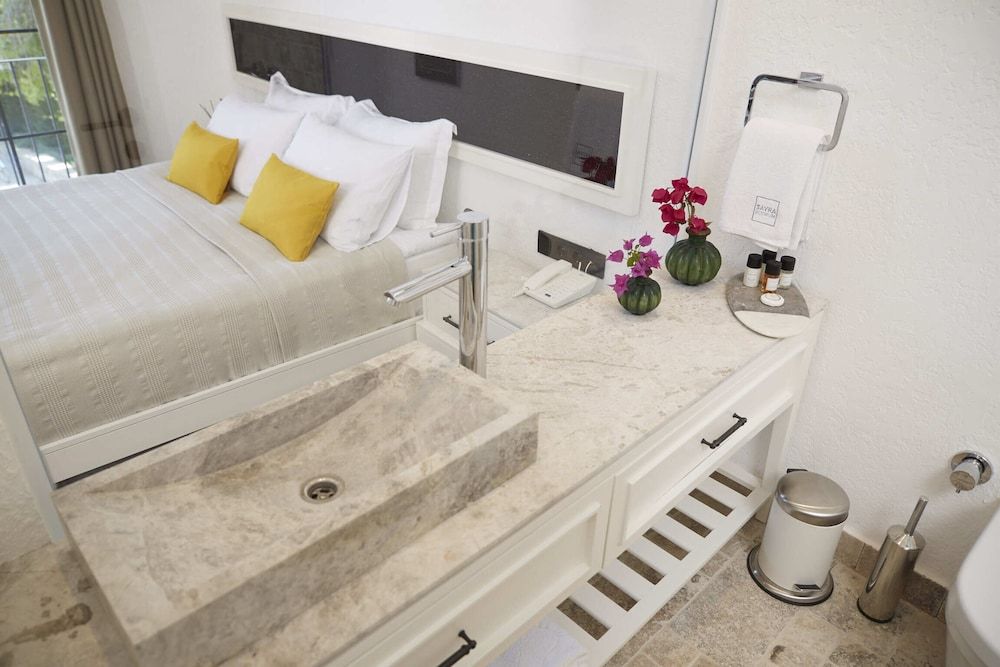 Savra Bodrum Deluxe Room 9