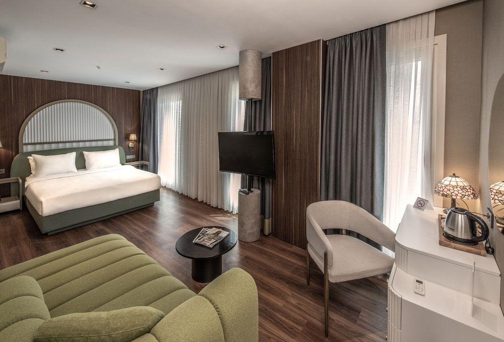 undefined Hotel Bosfora 4