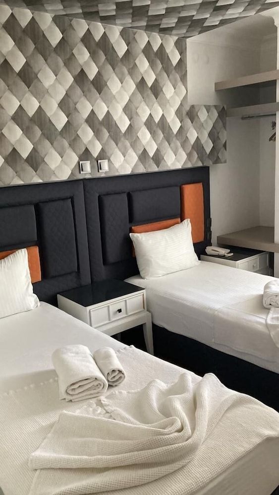 NFK The House Hotel Economy Twin Room 4