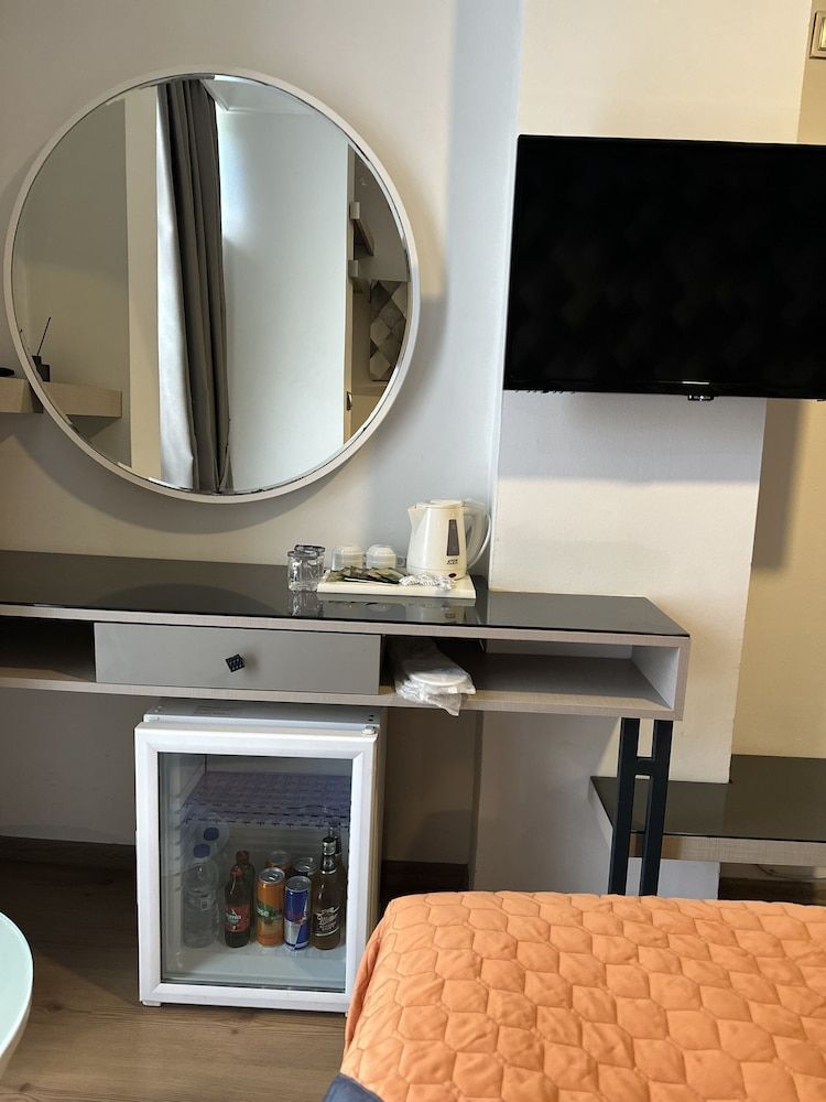 NFK The House Hotel Economy Twin Room 11