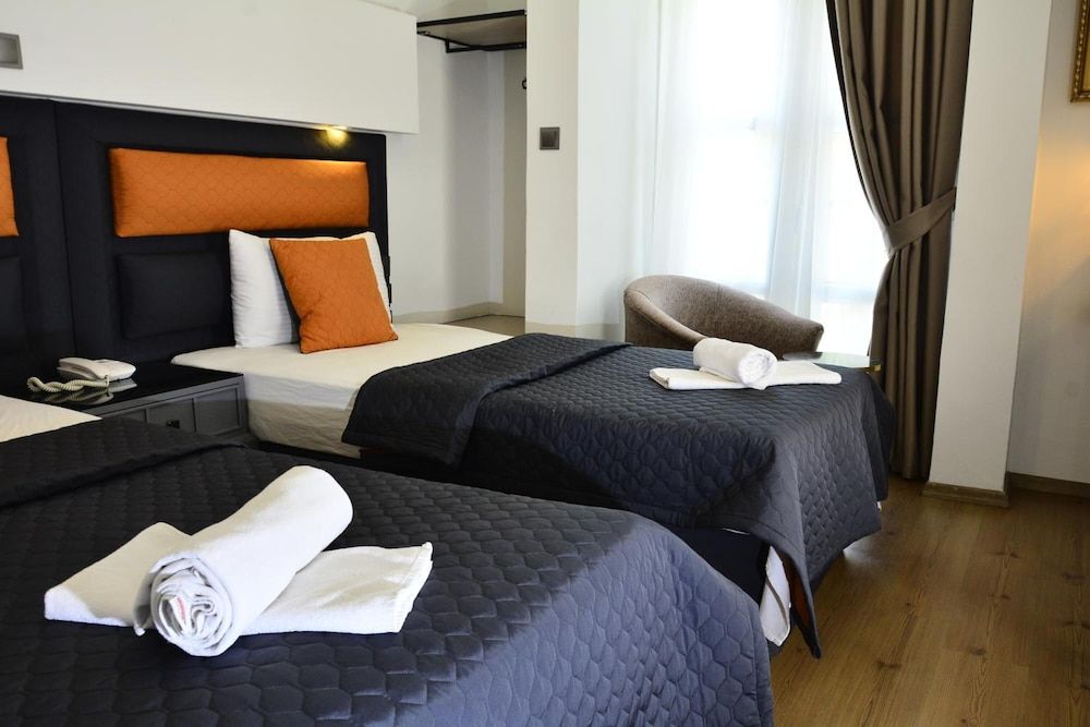 NFK The House Hotel Economy Twin Room