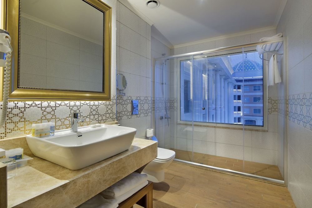 Suite, Jetted Tub, Sea View