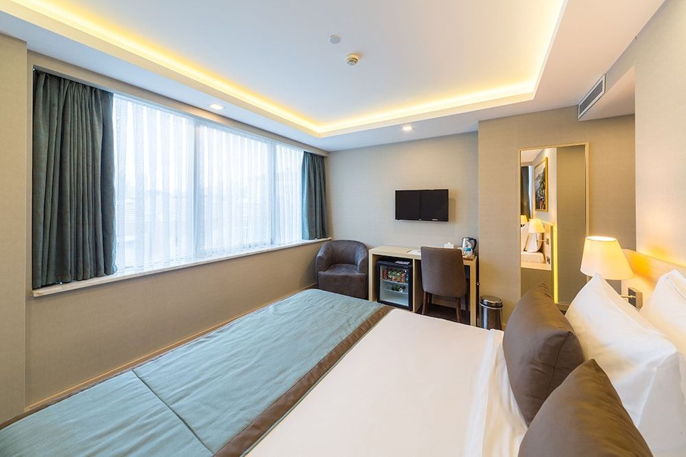 Molton Monapart Mecidiyekoy Superior Room 2