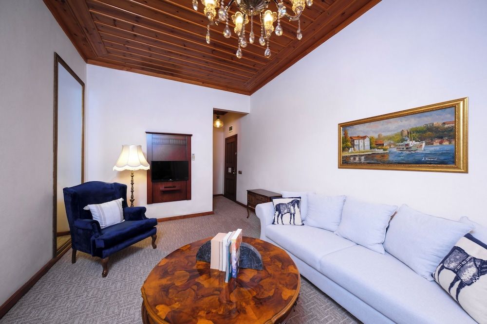 Hotel Bosnali - Special Class Hunter Suite 8