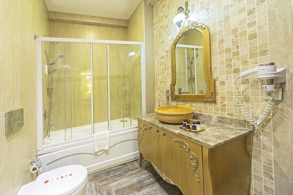 Art Deco Suites Istanbul Deluxe Suite, 1 Bedroom, City View 19