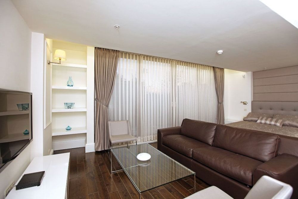 Pera Residence Suite, 1 Bedroom, Terrace 5