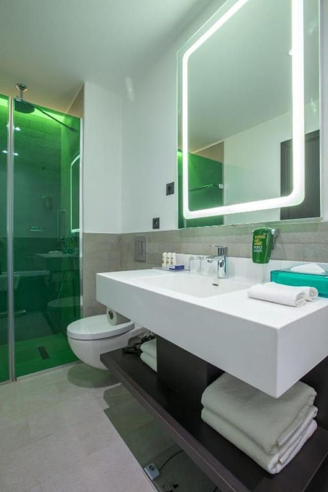 undefined Park Inn By Radisson Istanbul Ataturk Airport