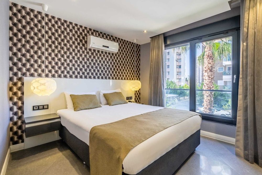 undefined BMK Suites & Apartments 3