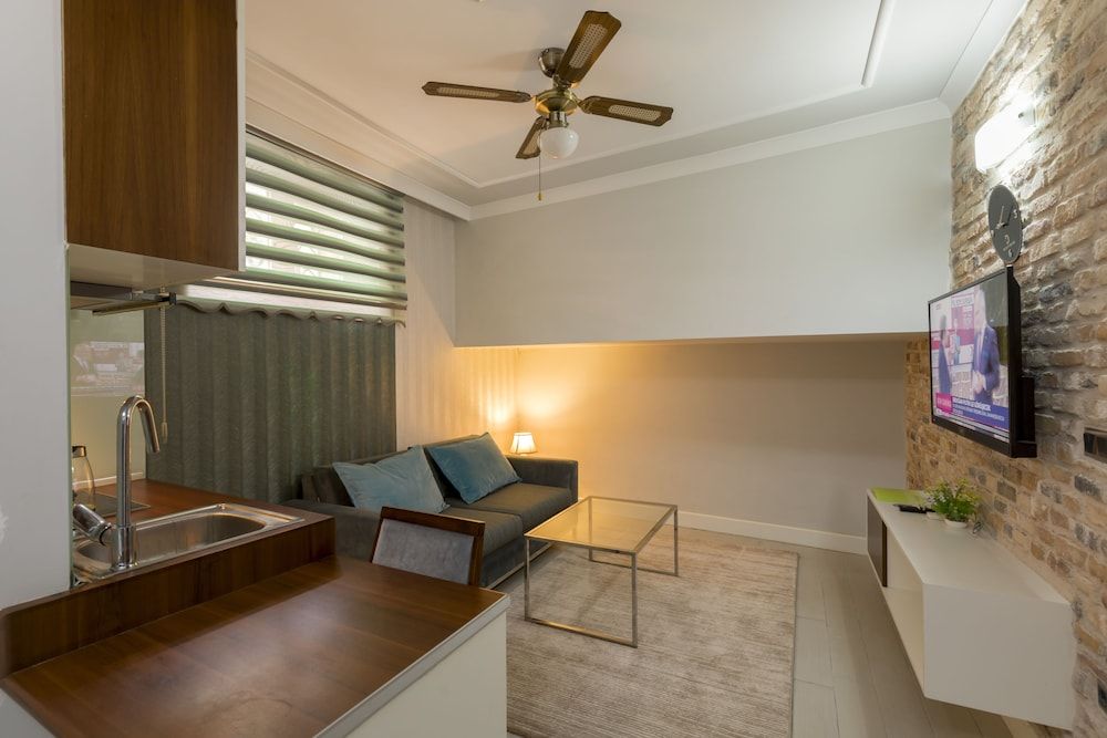 Delight Deluxe Aparts Economy Room 7