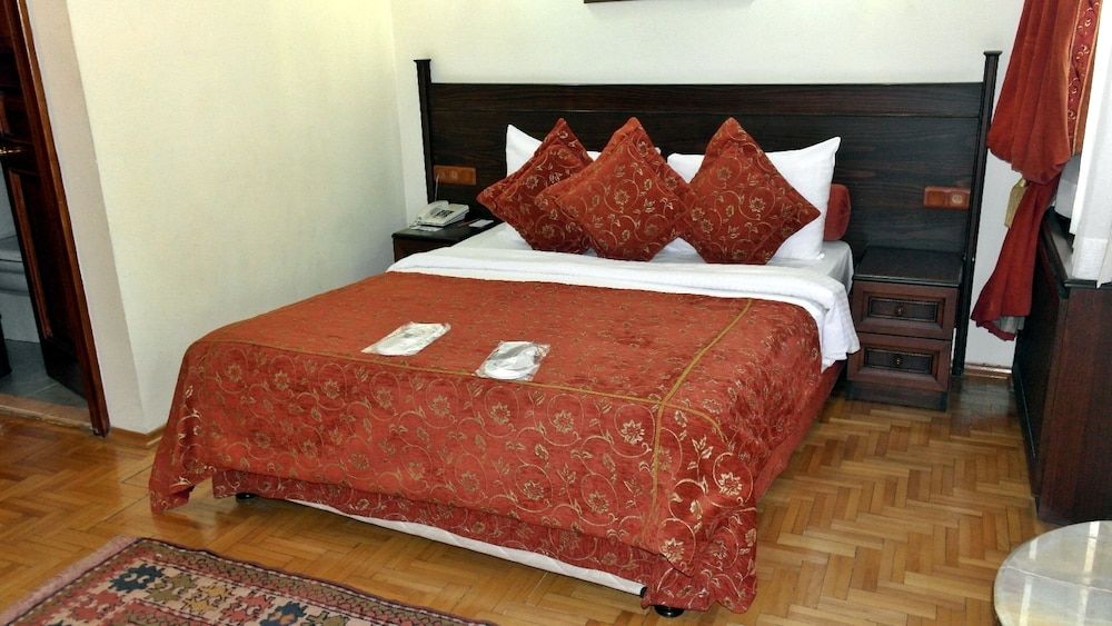 Turquhouse Hotel Economy Double or Twin Room 7