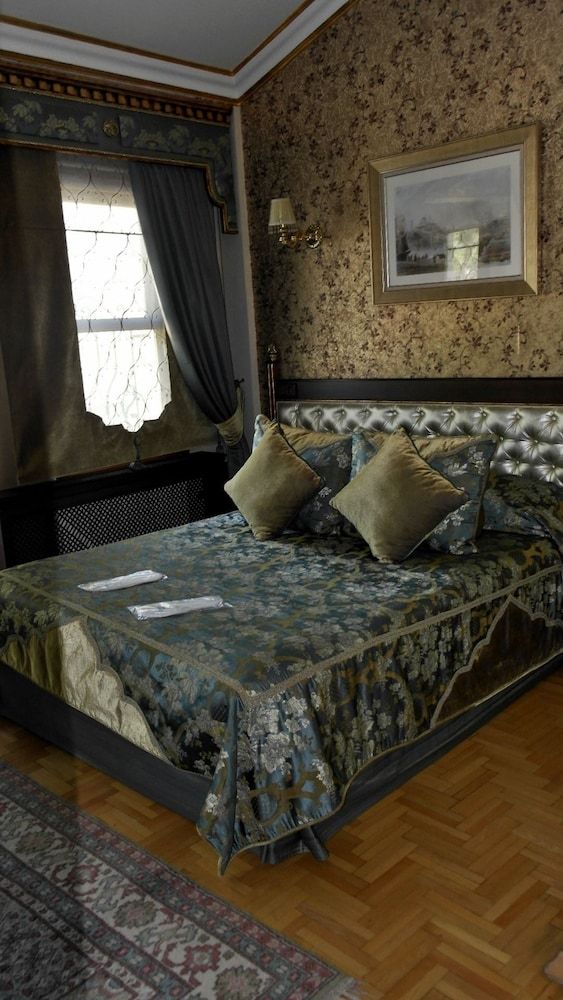 Turquhouse Hotel Economy Double or Twin Room 8