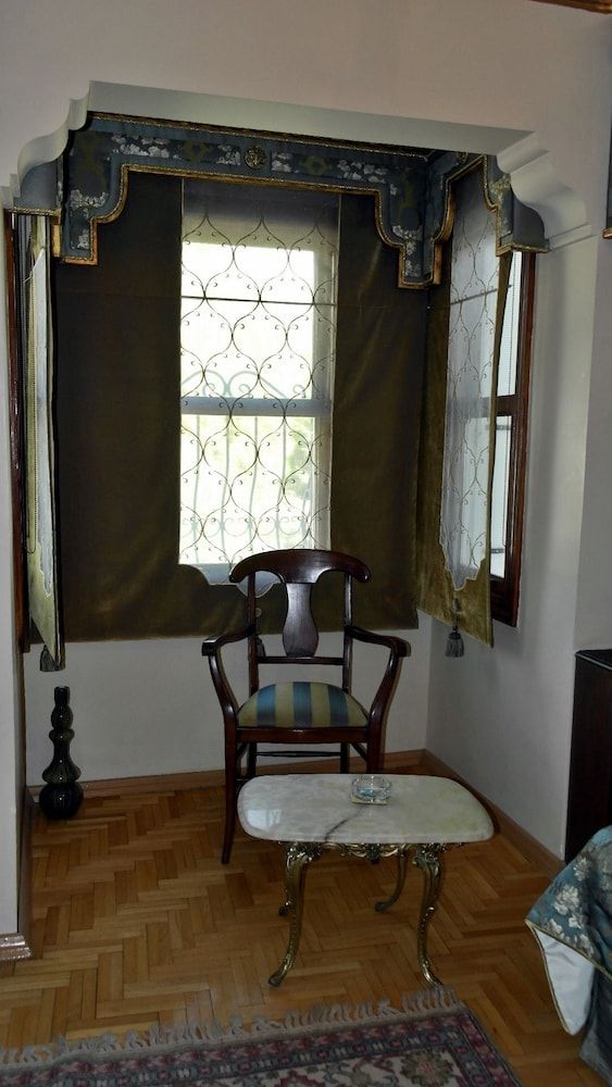 Turquhouse Hotel Triple Room 8