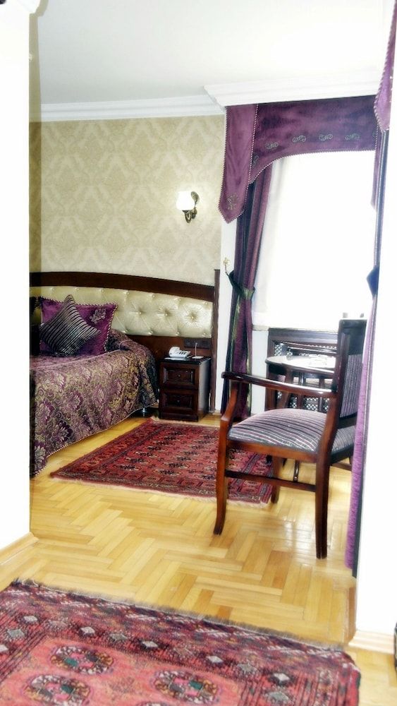 Turquhouse Hotel Economy Double or Twin Room 16