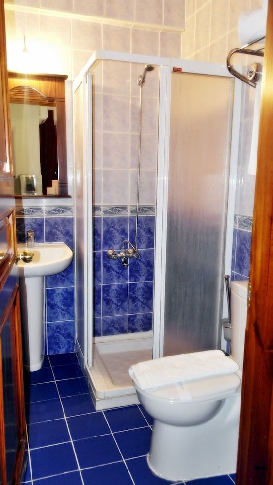 Turquhouse Hotel Economy Double or Twin Room 23