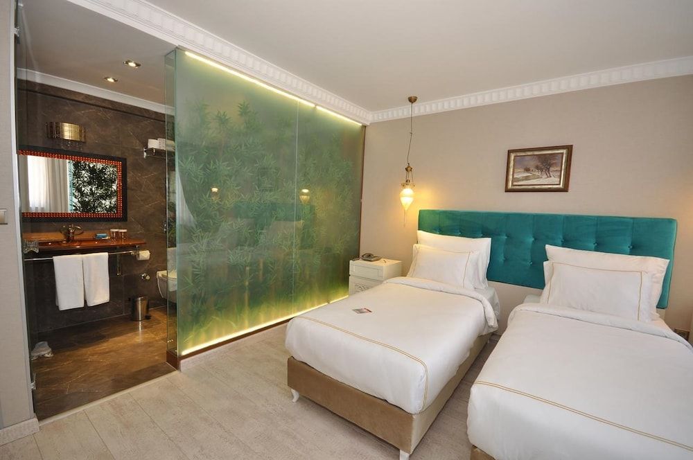 undefined Nea Suites Old City 8