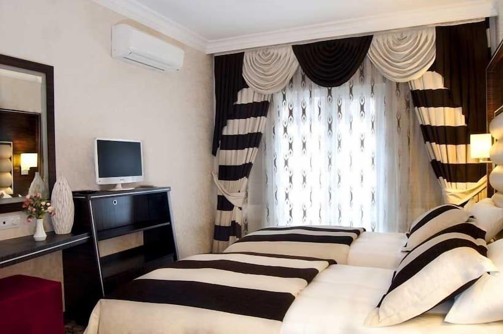 undefined Turist Hotel 8