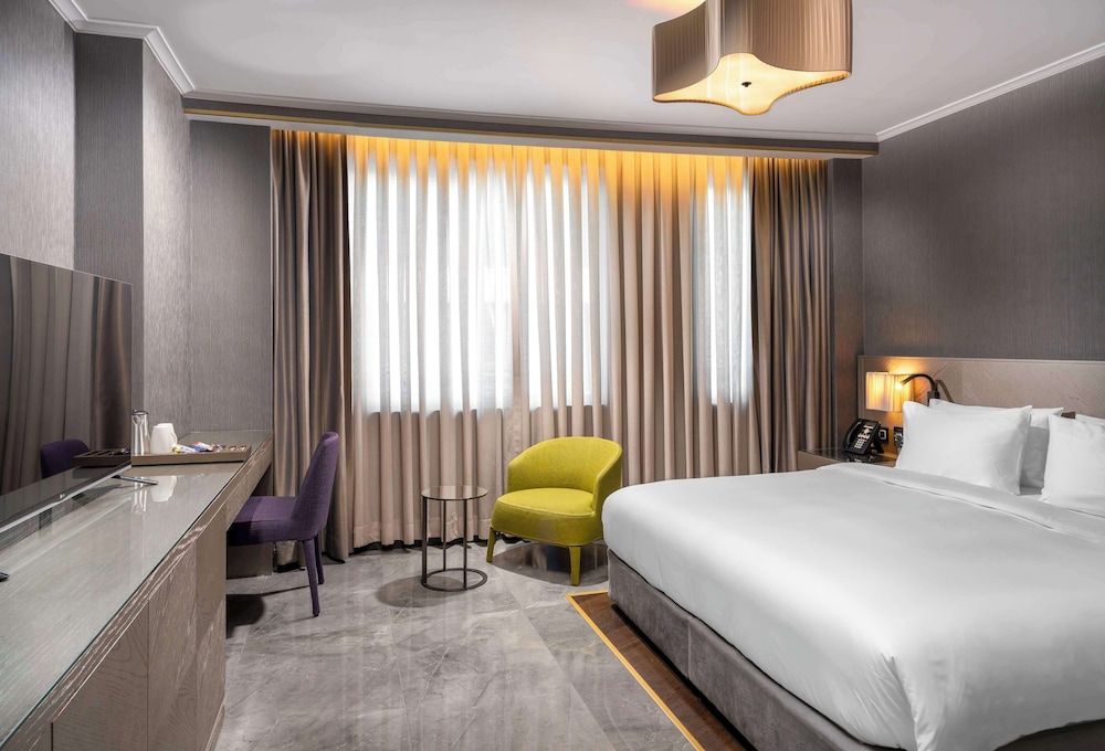 Radisson Blu Hotel Istanbul Ottomare Standard Room 5