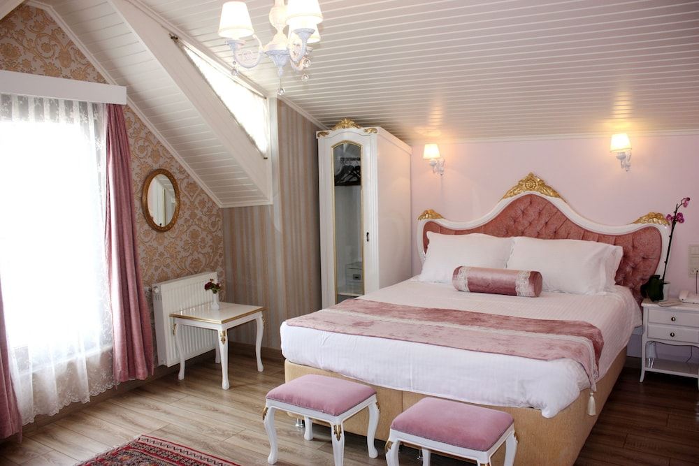 undefined Romantic Hotel Istanbul 7