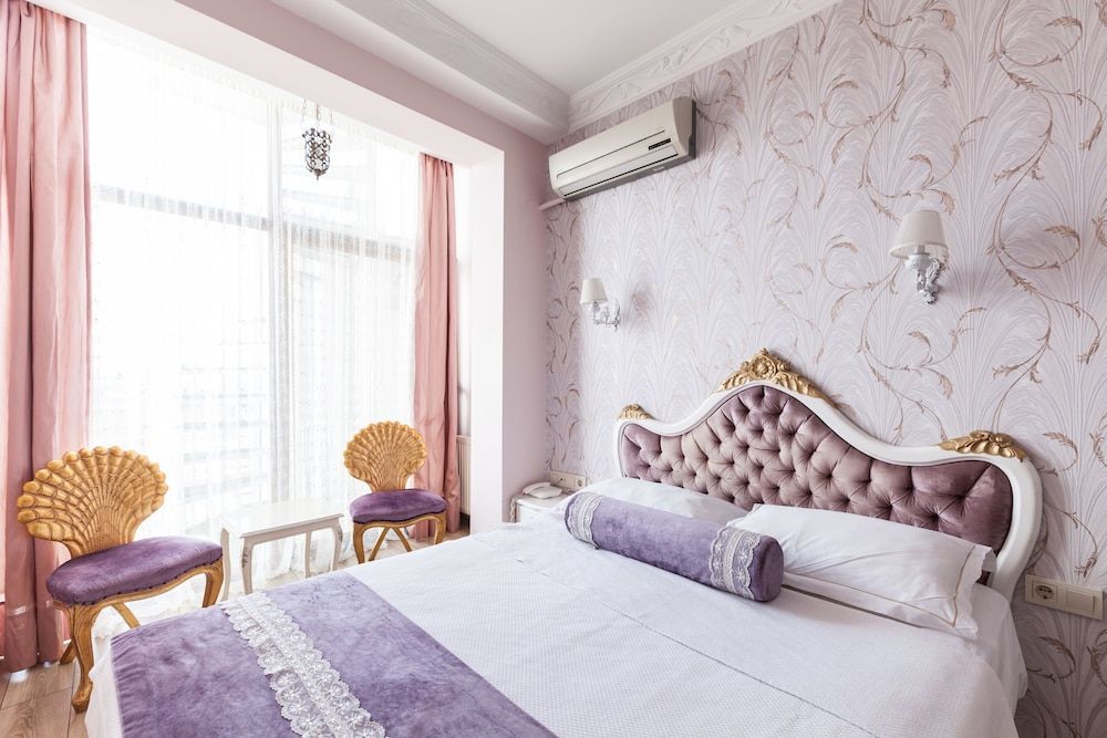 Romantic Hotel Istanbul Double Room 5
