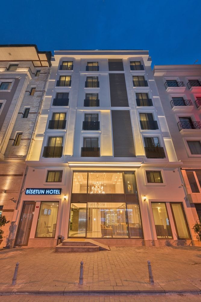 undefined Bisetun Hotel 5