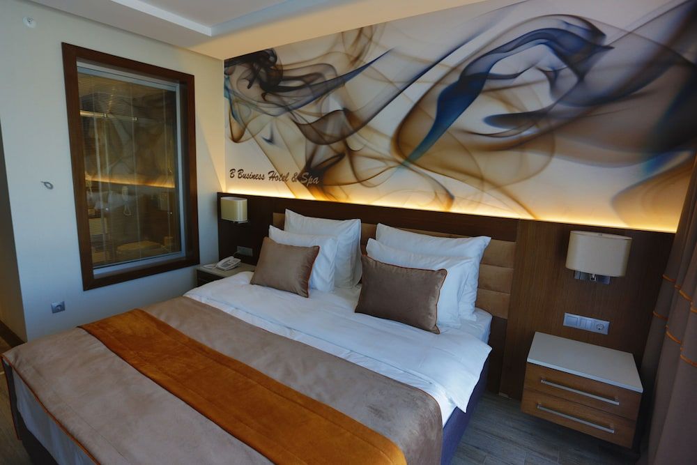 B Business Hotel & Spa Deluxe Standard Room 3