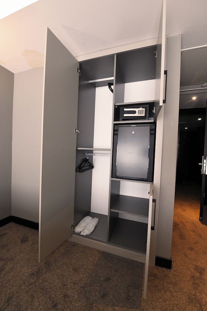 Inncity Hotel Nişantaşı Twin Room 4