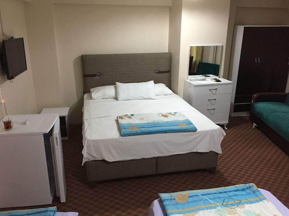 undefined Istanbul Paris Hotel & Hostel 5