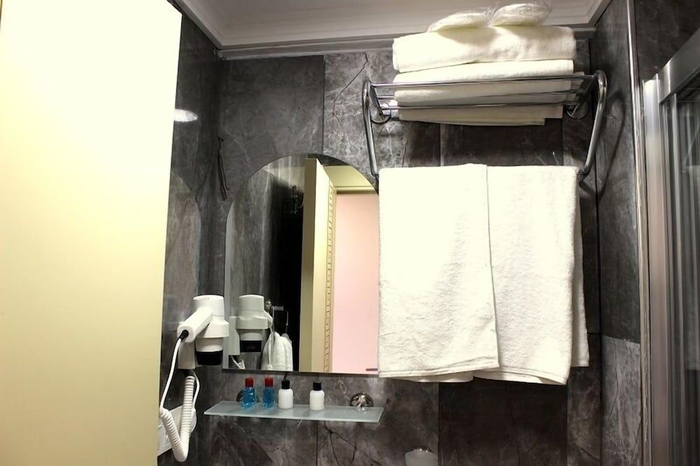 undefined Hotelium 2 10