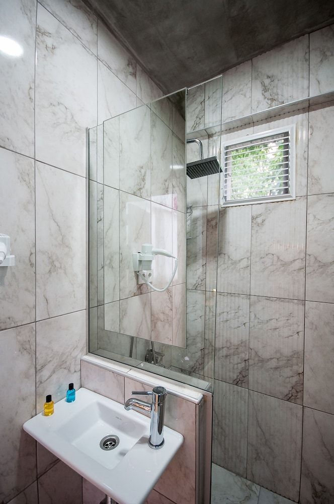 Newway Apartments Apartment 6