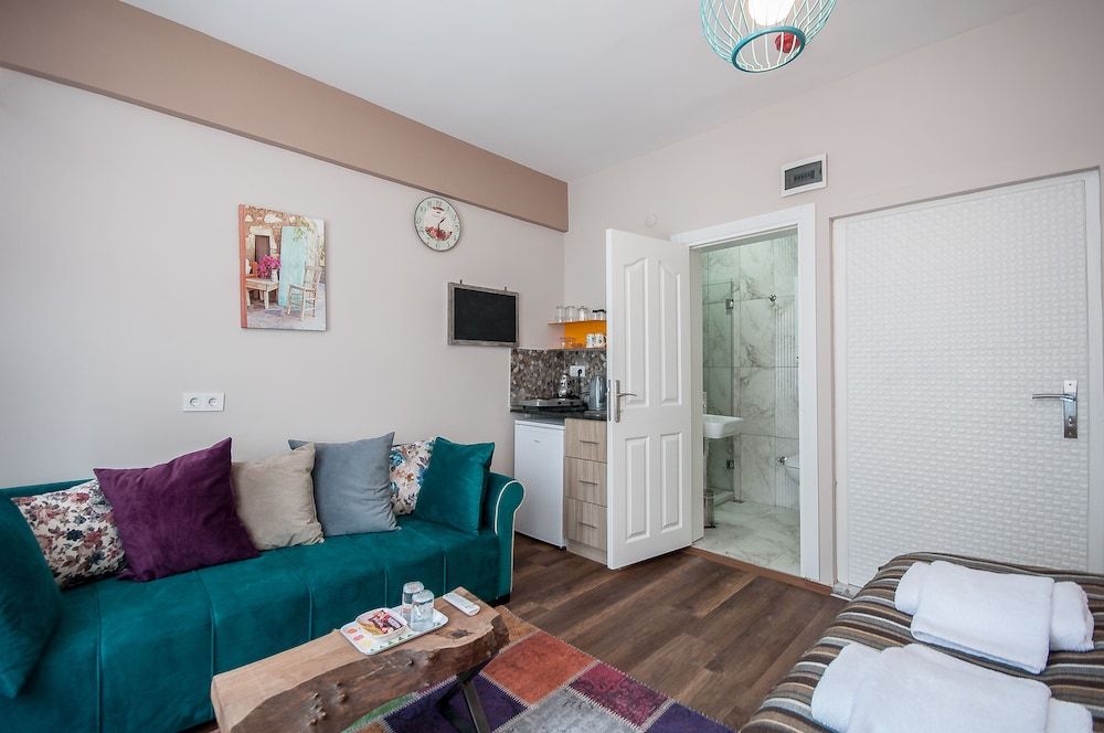 undefined Newway Apartments 3