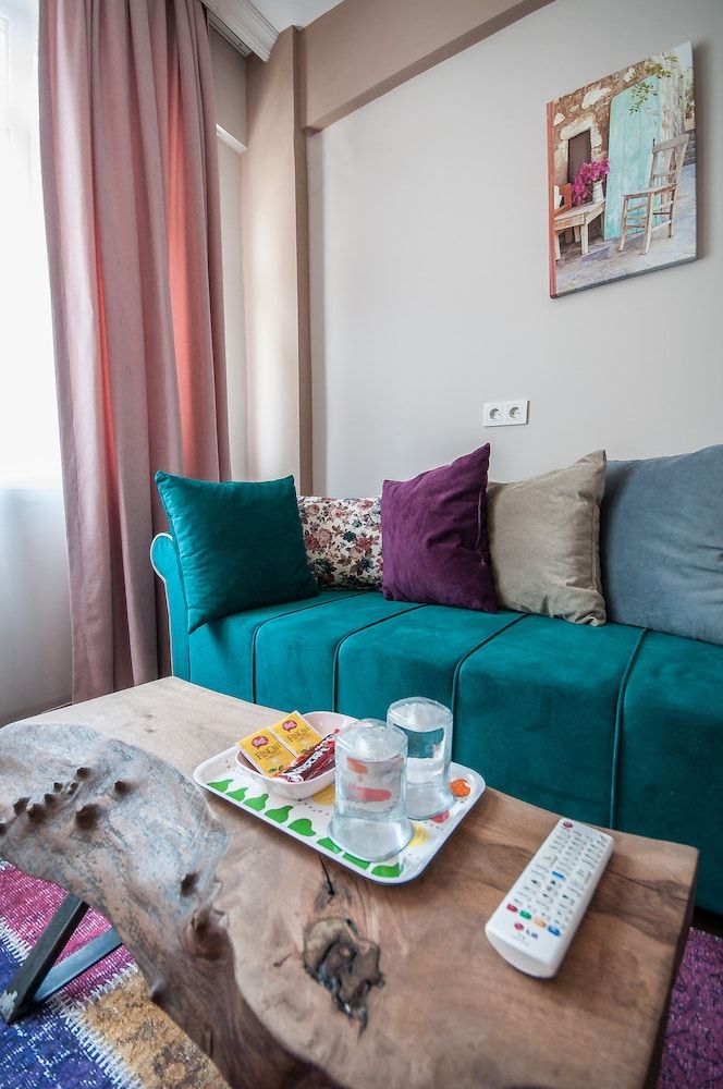 Newway Apartments Studio 13