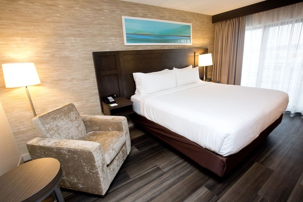 Suite, 1 King Bed