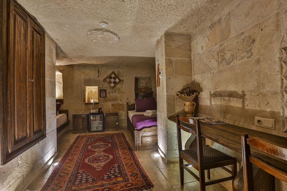 undefined Hidden Cave 3