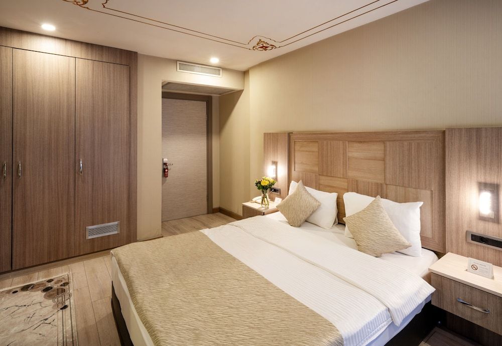 undefined Orya Hotel 3