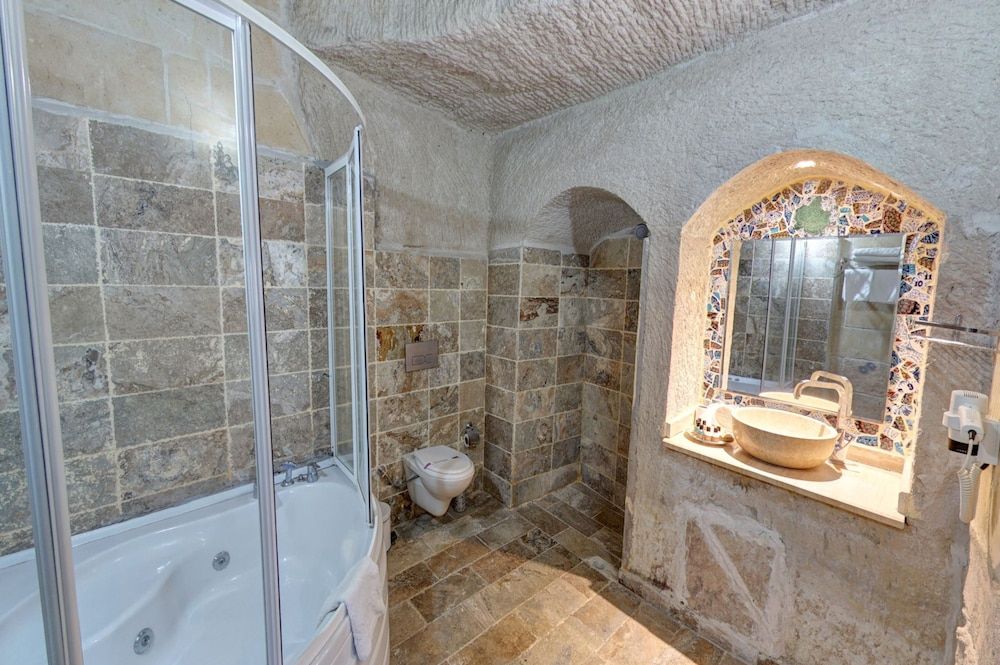 Deluxe Double Room, Jetted Tub (Arched)