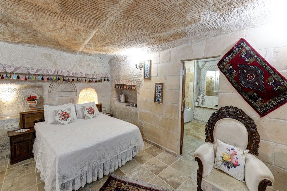 Deluxe Room, Garden Area (Cave )