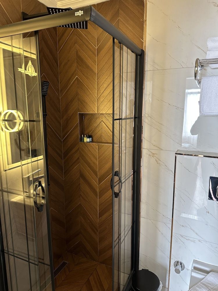 Blue Tuana Hotel Twin Room 42