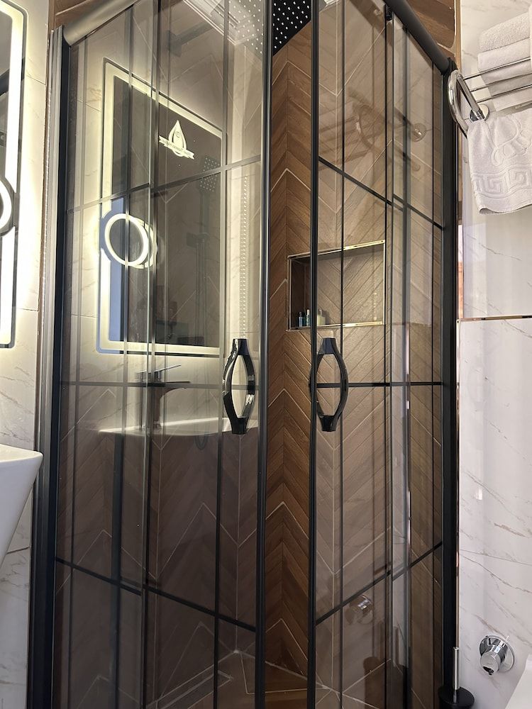 Blue Tuana Hotel Twin Room 31