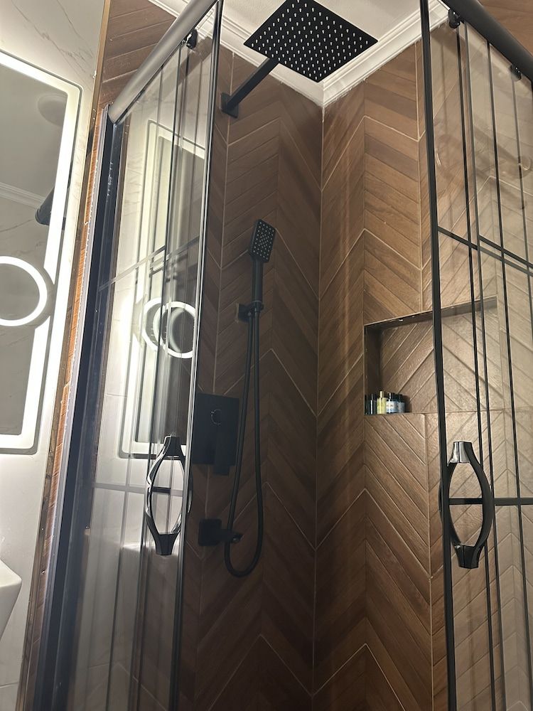 Blue Tuana Hotel Twin Room 32