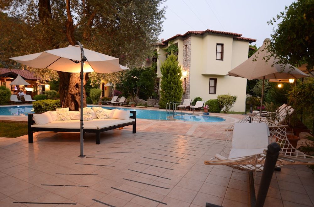 undefined Olive Garden Apart Hotel 4