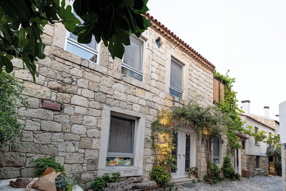 undefined Sakin Ev 8