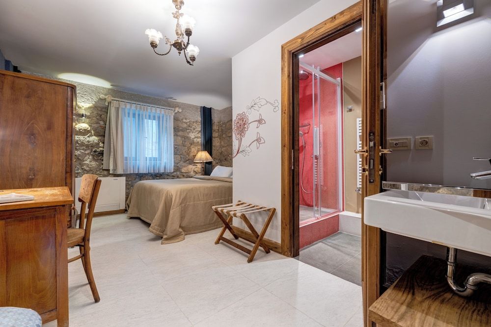 Sakin Ev Standart Room 13