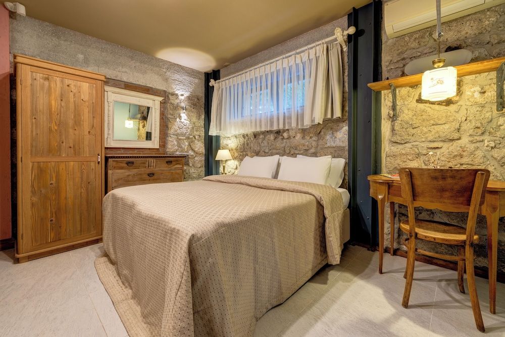 Sakin Ev Standart Room 3