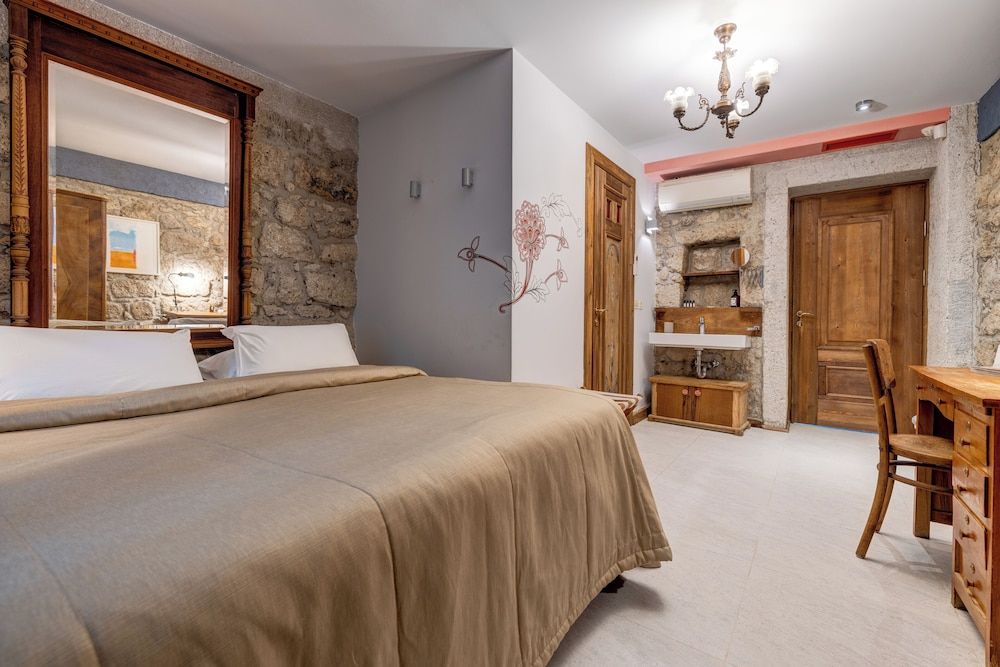 Sakin Ev Standart Room 6