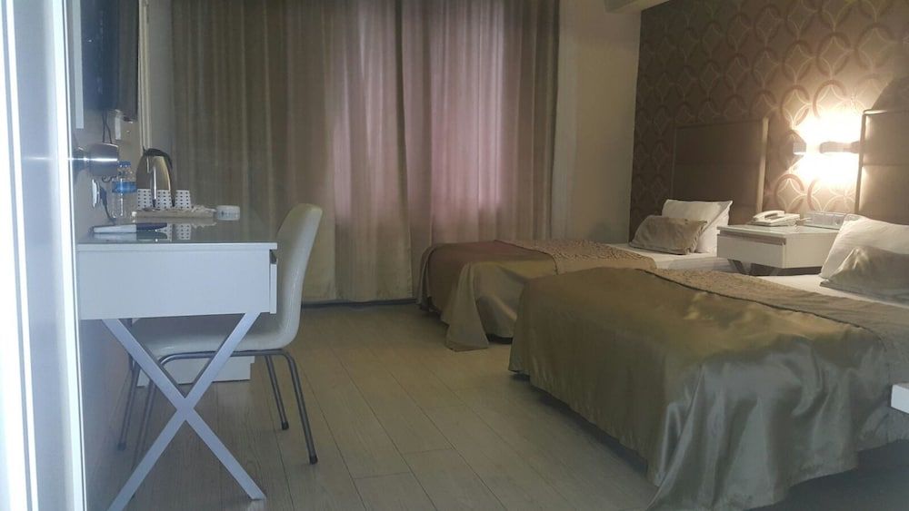 Kent Otel Standard Double or Twin Room 3