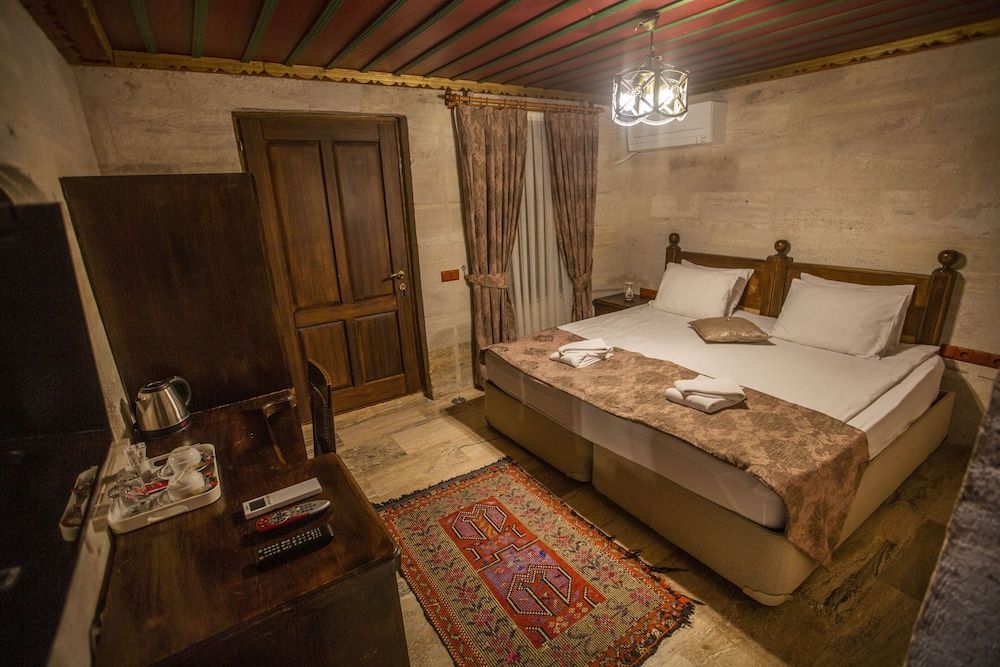 undefined Hermes Cave Hotel