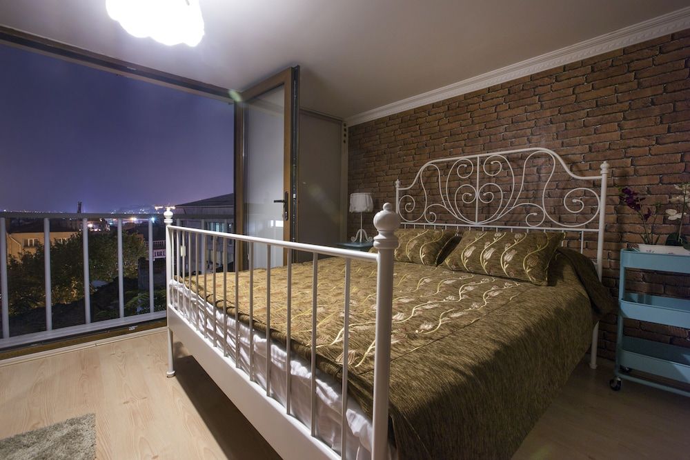 undefined Golden Galata