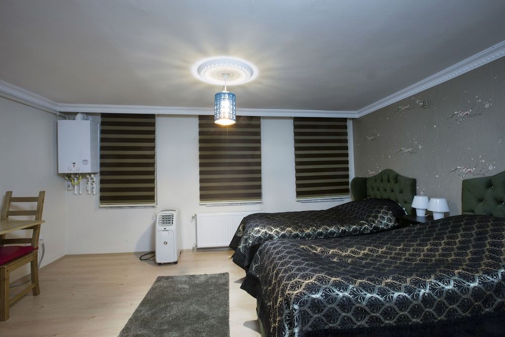 undefined Golden Galata 9